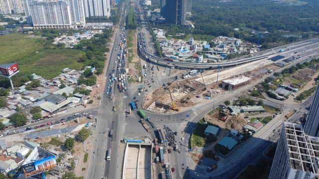 TP.HCM thành lập siêu ban quản lý dự án giao thông sau hợp nhất - Ảnh 1.