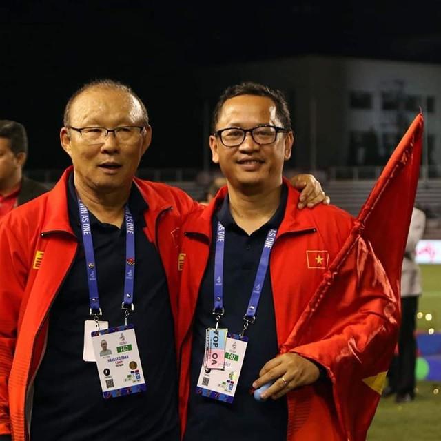 HLV Park Hang-seo và Kim Sang-sik thăng hoa rực rỡ ở Việt Nam, hãy nghe nhân vật đặc biệt phân tích…- Ảnh 1.
