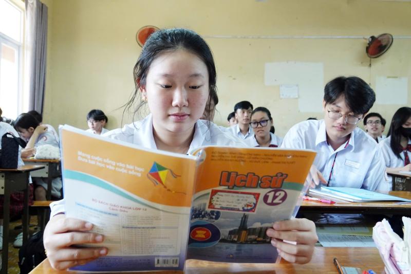 Cách tiếp cận lịch sử trong sách giáo khoa lịch sử mới - Ảnh 1.