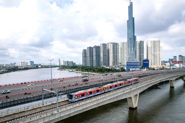 Metro số 1 TP.HCM được Nikkei trao giải sản phẩm và dịch vụ xuất sắc năm 2025 - Ảnh 2.