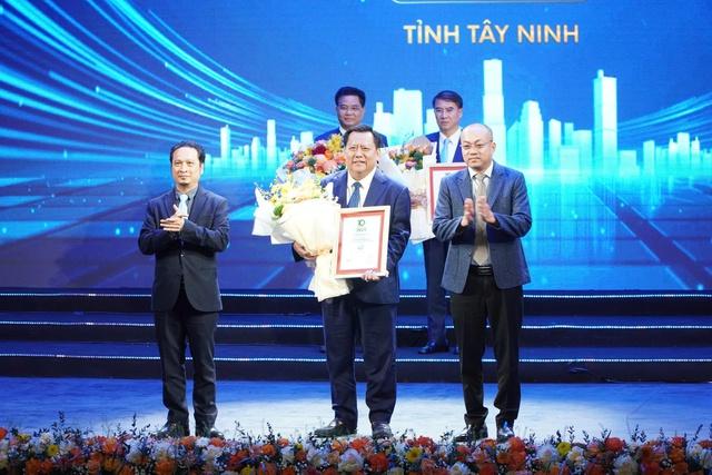 Tây Ninh khẳng định vị thế với 16 doanh nghiệp lớn được xếp hạng- Ảnh 1.
