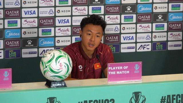 Thái Sơn nói gì khi giành danh hiệu Cầu thủ xuất sắc nhất trận U.23 Việt Nam thắng Kyrgyzstan?- Ảnh 1.