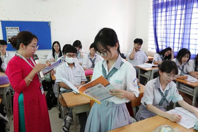 Tuyển sinh ĐH 2026: Mức điểm cộng chứng chỉ IELTS nên thế nào? - Ảnh 3.