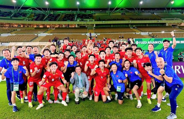 Chủ tịch VFF kỳ vọng U.23 Việt Nam thắng bán kết, tiền thưởng 3,1 tỉ đồng gồm những khoản nào?- Ảnh 1.