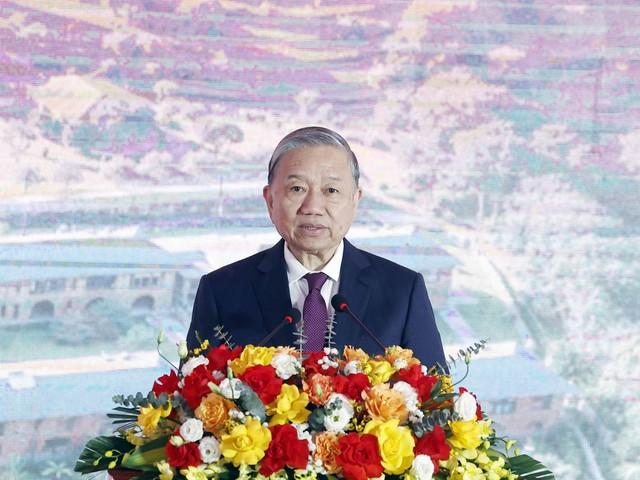 ‘Học không chỉ để thoát nghèo, mà còn nuôi dưỡng khát vọng làm giàu’- Ảnh 1.