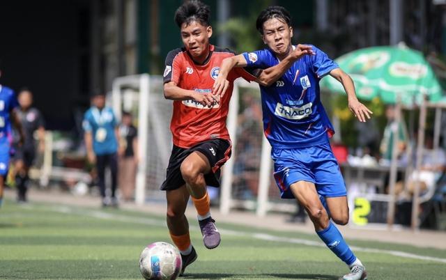 Kỷ lục 322 bàn thắng, 8 đội không lọt lưới, vào sân 2 giây đã ghi bàn - Ảnh 2.