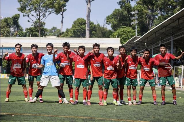 Kỷ lục 322 bàn thắng, 8 đội không lọt lưới, vào sân 2 giây đã ghi bàn - Ảnh 5.