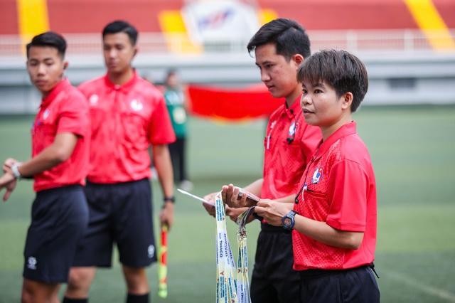 Kỷ lục 322 bàn thắng, 8 đội không lọt lưới, vào sân 2 giây đã ghi bàn - Ảnh 9.