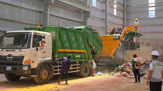 Rác sinh hoạt chất đống dọc quốc lộ 20 tại Lâm Đồng: Nguyên nhân và giải pháp - Ảnh 5.