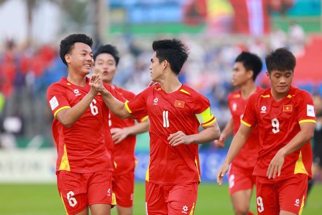 Báo Kyrgyzstan: 'Chúng ta thi đấu tuyệt hay nhưng U.23 Việt Nam xuất sắc, bản lĩnh hơn'- Ảnh 2.