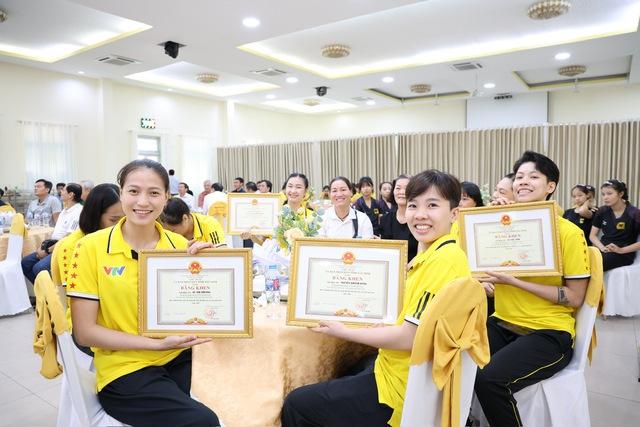 CLB bóng chuyền VTV Bình Điền Long An được thưởng tiền tỉ, vì sao?- Ảnh 2.