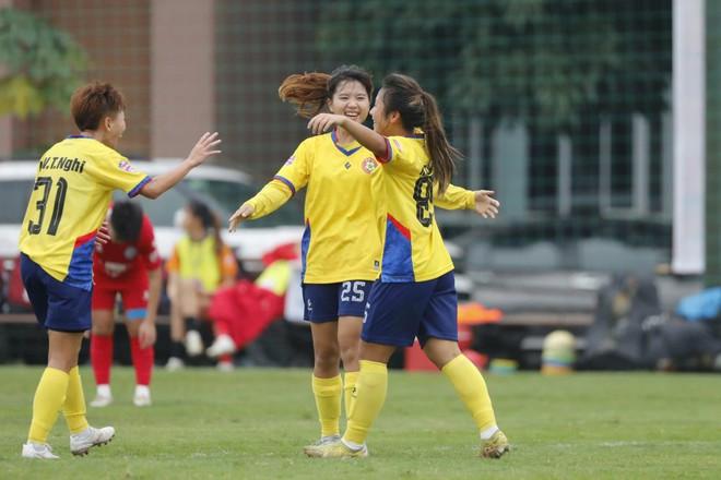Giải U.19 nữ quốc gia: 'Đàn em' Huỳnh Như đại thắng U.19 Than KSVN- Ảnh 1.