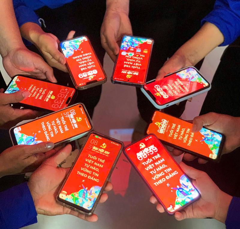 Tuổi trẻ Đà Nẵng trang nghiêm Lễ Chào cờ hướng về Đại hội đại biểu toàn quốc - Ảnh 2.