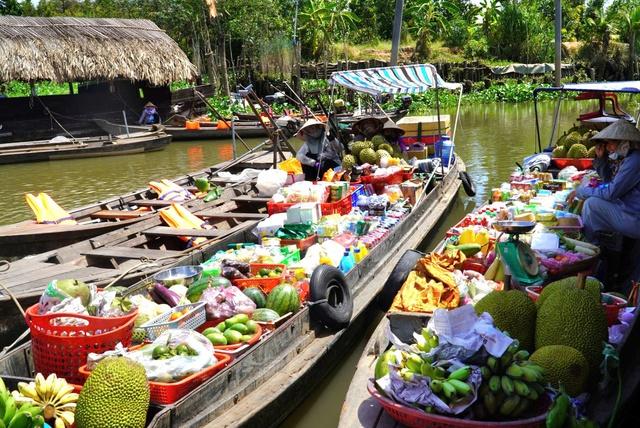 Đi du lịch dịp tết với người lạ: Nên hay không?- Ảnh 3.