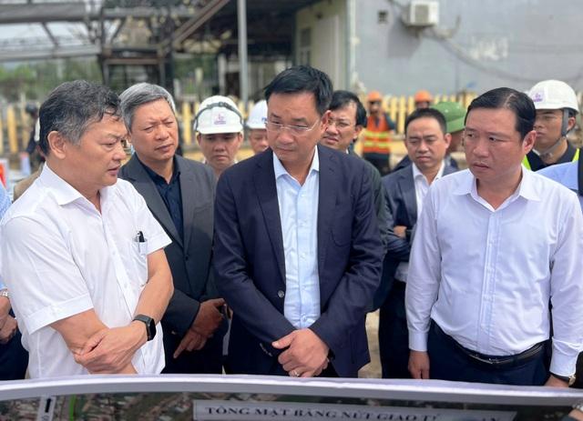 QL14B thi công 'rùa bò':Bí thư Đà Nẵng 'lệnh' trảm nhà thầu nếu tiếp tục chây ì - Ảnh 2.