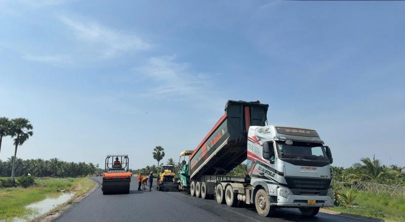 Cầu Đại Ngãi 2 được thông xe tạm và chính thức hoàn thành vào 30.4 - Ảnh 3.