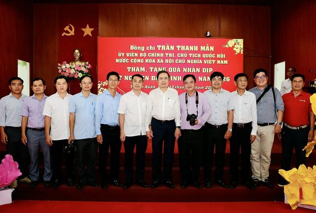 Chủ tịch Quốc hội Trần Thanh Mẫn tặng quà tết người dân xã Thạnh Xuân, Cần Thơ- Ảnh 3.