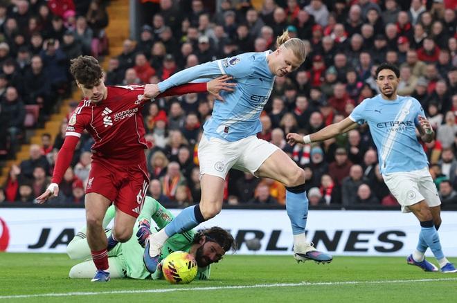 HLV Guardiola thay đổi 'lạ', may vẫn kịp sửa sai: Man City thắng ngược ngoạn mục Liverpool - Ảnh 3.