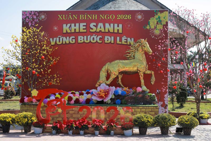 'Bộ sưu tập' linh vật ngựa của nghệ nhân Đinh Văn Tâm tại quê nhà Quảng Trị - Ảnh 7.