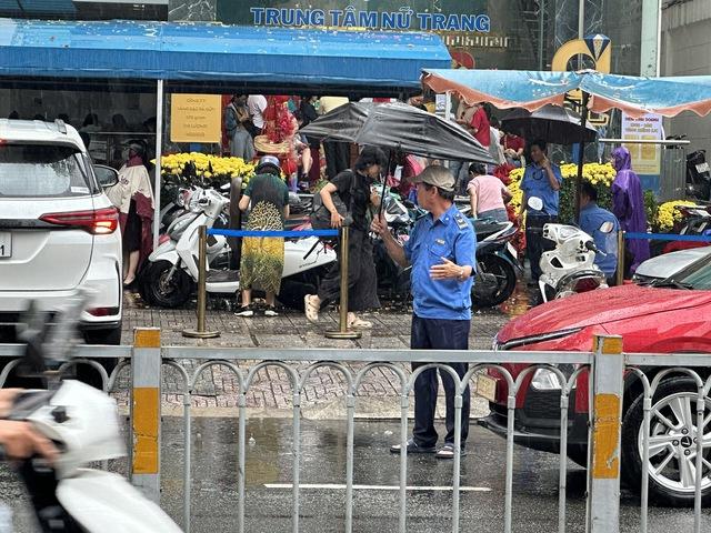 Giá vàng tăng trong ngày Thần tài- Ảnh 1.