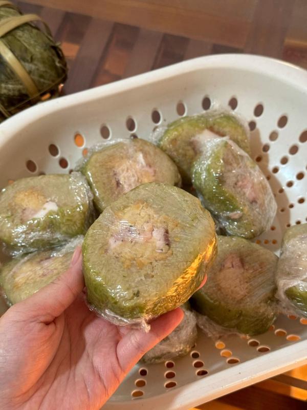 Mẹo bảo quản bánh chưng ngon sau tết, cách làm đơn giản không phải ai cũng biết - Ảnh 1.