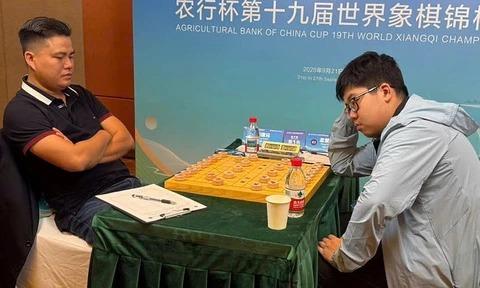 Lại Lý Huynh cầm hòa thần đồng cờ tướng Trung Quốc ở Ngũ Dương Bôi, chia nhau ngôi nhất nhì bảng- Ảnh 1.
