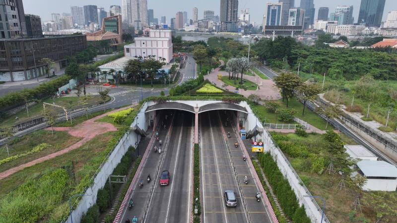 TP.HCM nhìn từ sông Sài Gòn - Kỳ 3: Cuộc đua của những tòa tháp chọc trời- Ảnh 7.