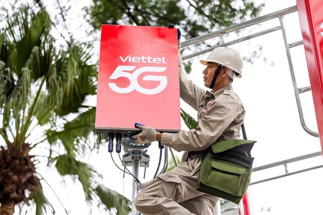 Viettel phủ sóng 5G toàn quốc, tung gói TET26 giúp người dân đón tết vẹn toàn- Ảnh 1.