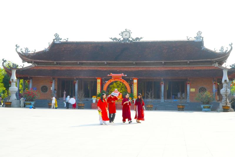 ‘Phim trường ảnh tết’ thu hút giới trẻ bậc nhất ở miền Tây- Ảnh 2.
