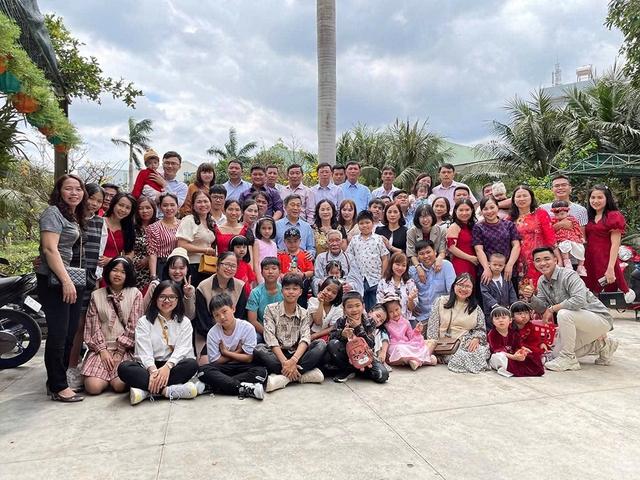 Truyền thống tết đặc biệt của một đại gia đình - Ảnh 3.