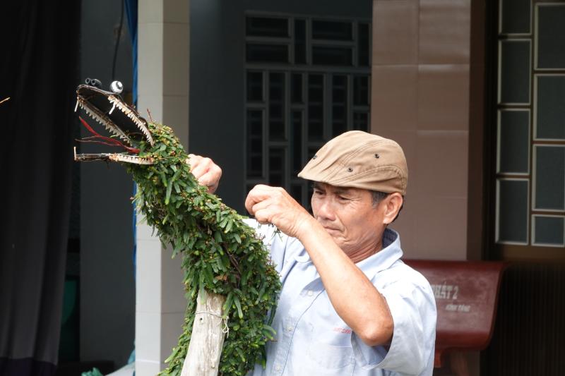 Lão nông miền Tây uốn cây thuốc nam thành kiểng thú, làm đẹp sân nhà ngày tết - Ảnh 5.