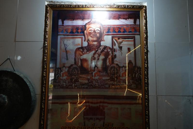 Chùa cổ Săm Pua và tấm bia đá khổng lồ bí ẩn - Ảnh 7.