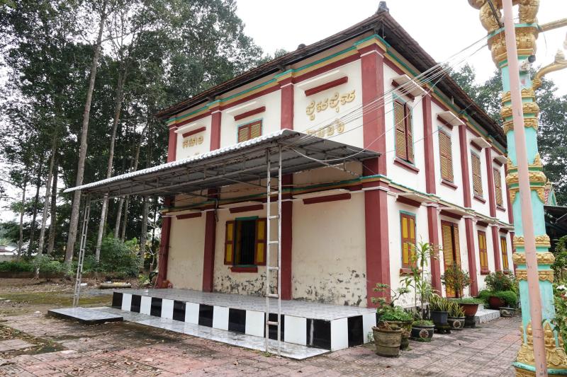 Chùa cổ Săm Pua và tấm bia đá khổng lồ bí ẩn - Ảnh 8.