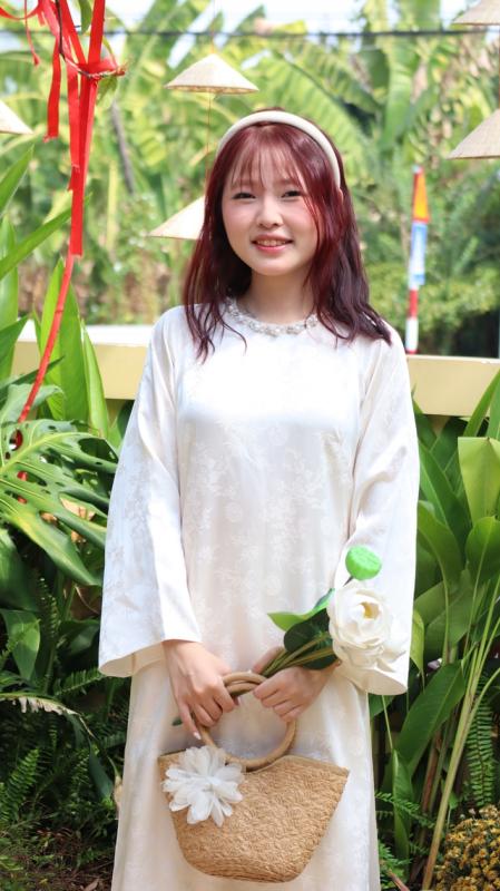 Đút túi trăm triệu nhờ dịch vụ chụp ảnh áo dài tết - Ảnh 5.