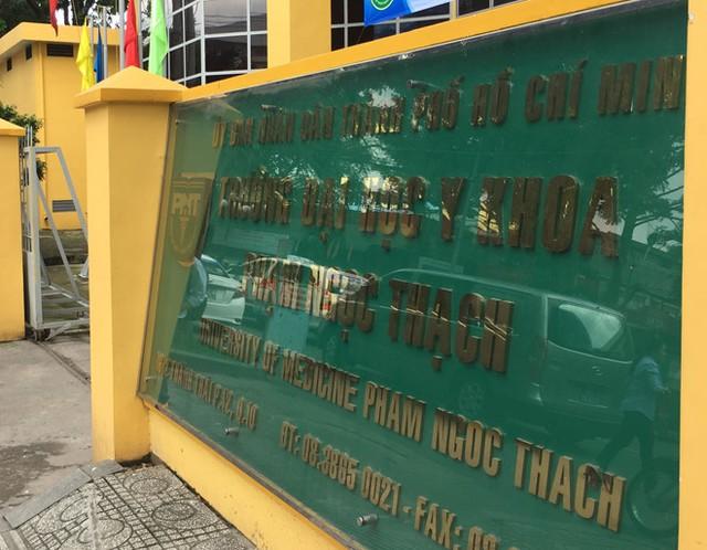 Trường ĐH Y khoa Phạm Ngọc Thạch tăng mạnh học phí lên mức 81 triệu đồng - Ảnh 1.