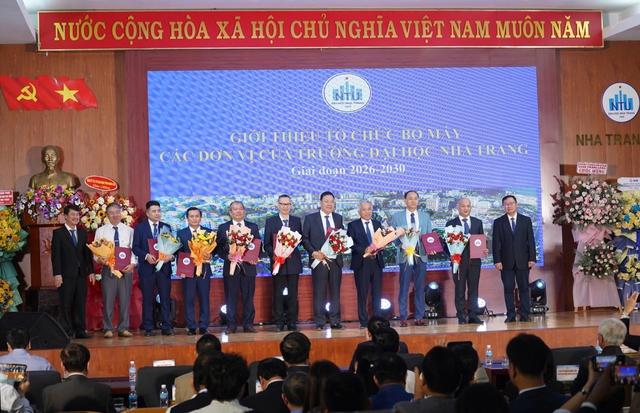 Trường ĐH Nha Trang công bố cơ cấu tổ chức giai đoạn 2025 - 2030 - Ảnh 4.