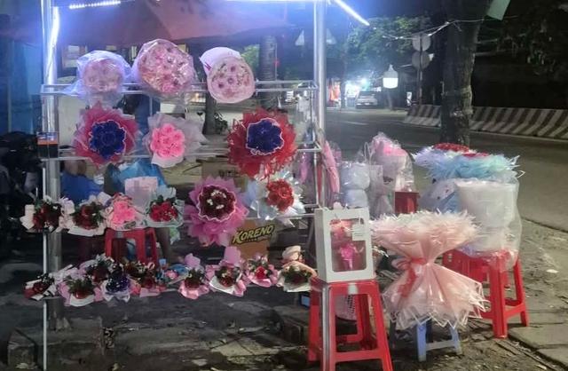 'Do vướng lịch trình cá nhân, xin thông báo sẽ không tham gia Valentine năm nay' - Ảnh 3.