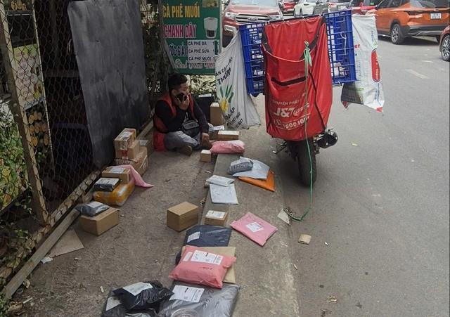 Nghe shipper kể chuyện giao hàng sau tết, mong được lì xì bằng... sự thông cảm- Ảnh 1.