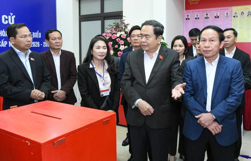 Chủ tịch Quốc hội: Đảm bảo bầu cử thực sự là ngày hội lớn của nhân dân- Ảnh 2.