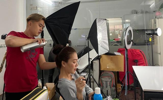 AI đang dần làm thế việc của studio, người trẻ làm ngành này liệu có thất nghiệp? - Ảnh 2.