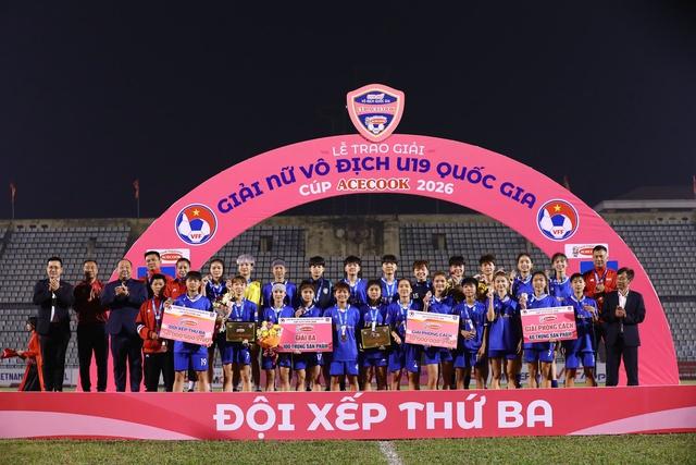 Phong Phú Hà Nam vô địch U.19 nữ quốc gia, đội TP.HCM bị ngược dòng trận cuối- Ảnh 6.