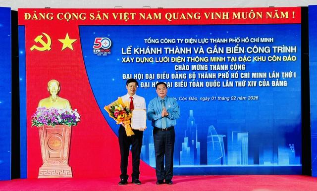 Lần đầu tiên, cư dân Côn Đảo đón tết có lưới điện thông minh - Ảnh 4.