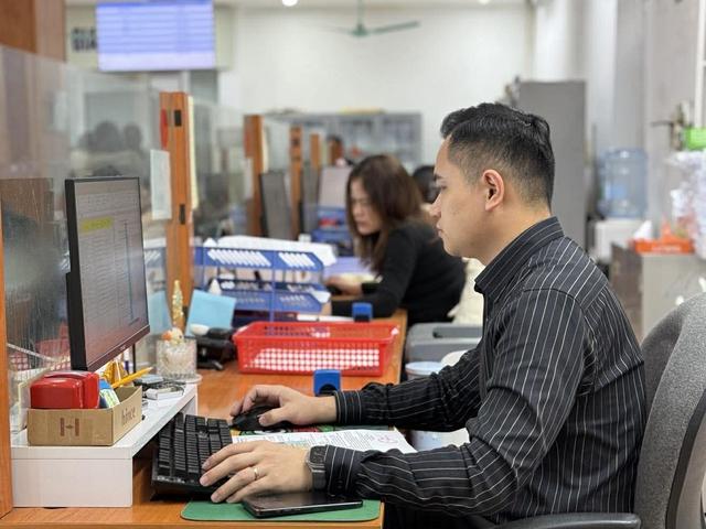 Có kịp tăng lương cơ sở, lương hưu trong tháng 3?- Ảnh 1.