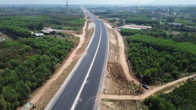 Nan giải thu phí khi thông xe tạm 35 km cao tốc Biên Hòa - Vũng Tàu- Ảnh 4.