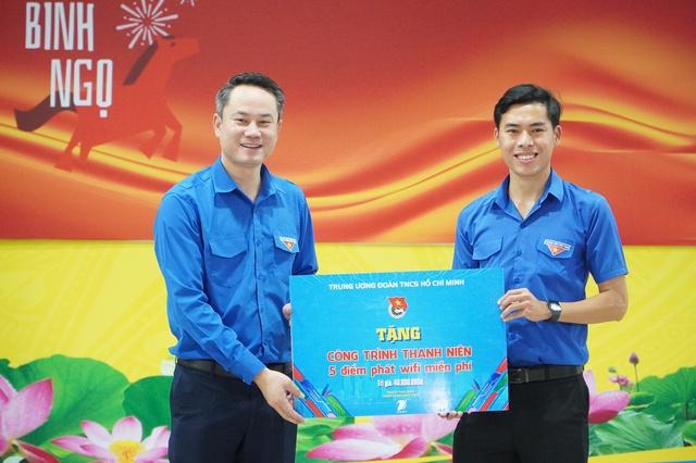 Xuân biên giới - Tết biển đảo sưởi ấm vùng bão lũ Gia Lai- Ảnh 3.