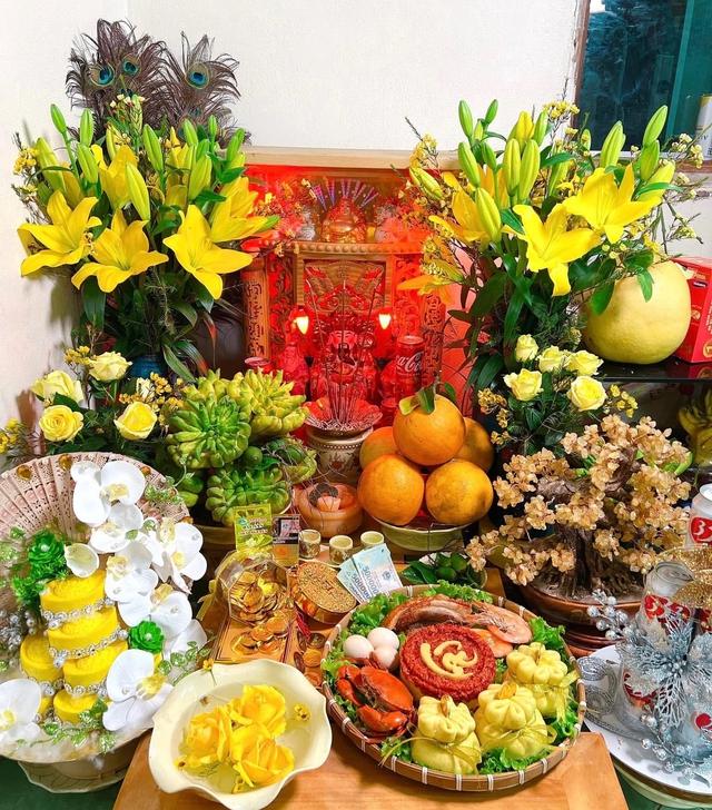 Ngày Thần tài: Mâm cúng mùng 10 tháng giêng gồm món gì, bày biện sao đẹp mắt? - Ảnh 1.