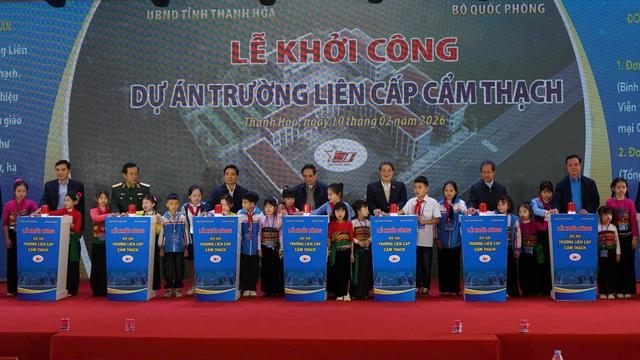 Thủ tướng Phạm Minh Chính dự lễ khởi công Trường liên cấp Cẩm Thạch - Ảnh 2.