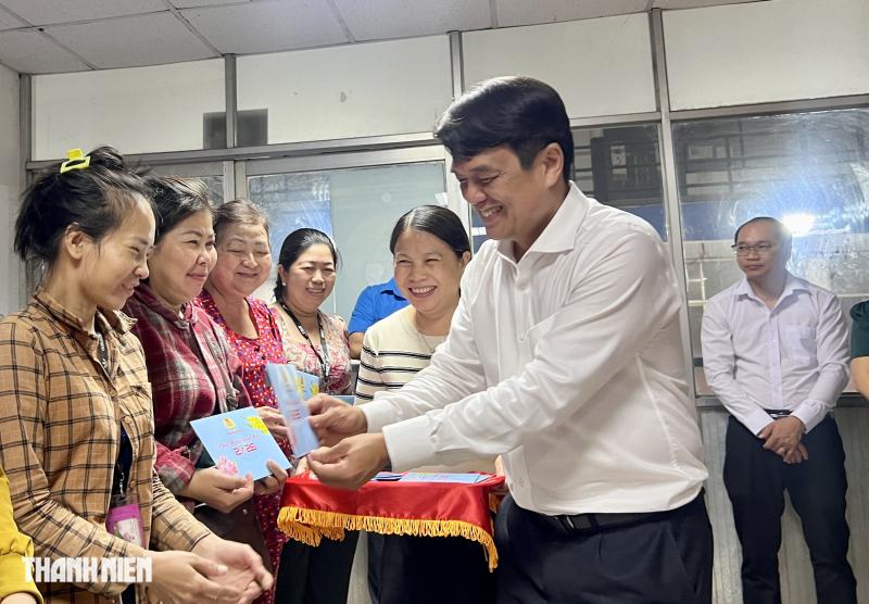 Tất niên công ty PouYuen: 50 người được nhận món quà đặc biệt - Ảnh 1.