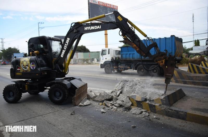 Đồng Nai: Cận cảnh 2 trạm thu phí bỏ hoang trên quốc lộ 51- Ảnh 9.
