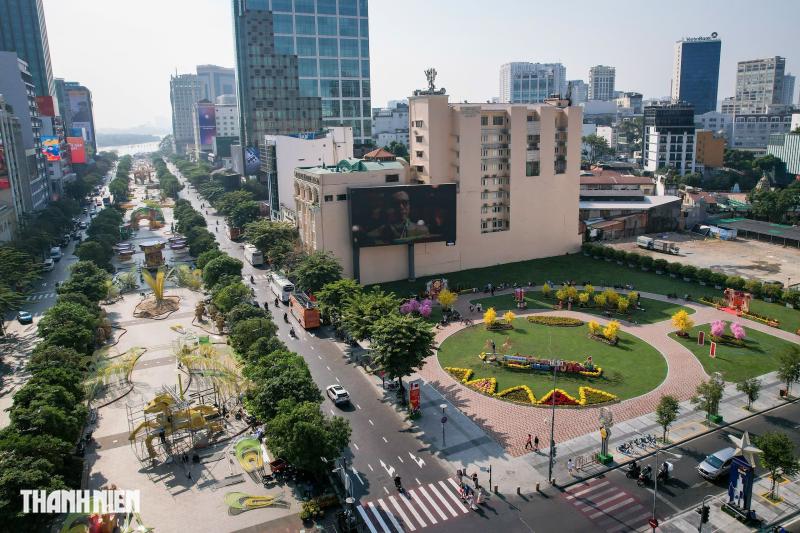 Check-in tết nơi đất vàng thương xá Tax cạnh đường hoa Nguyễn Huệ ở TP.HCM- Ảnh 3.